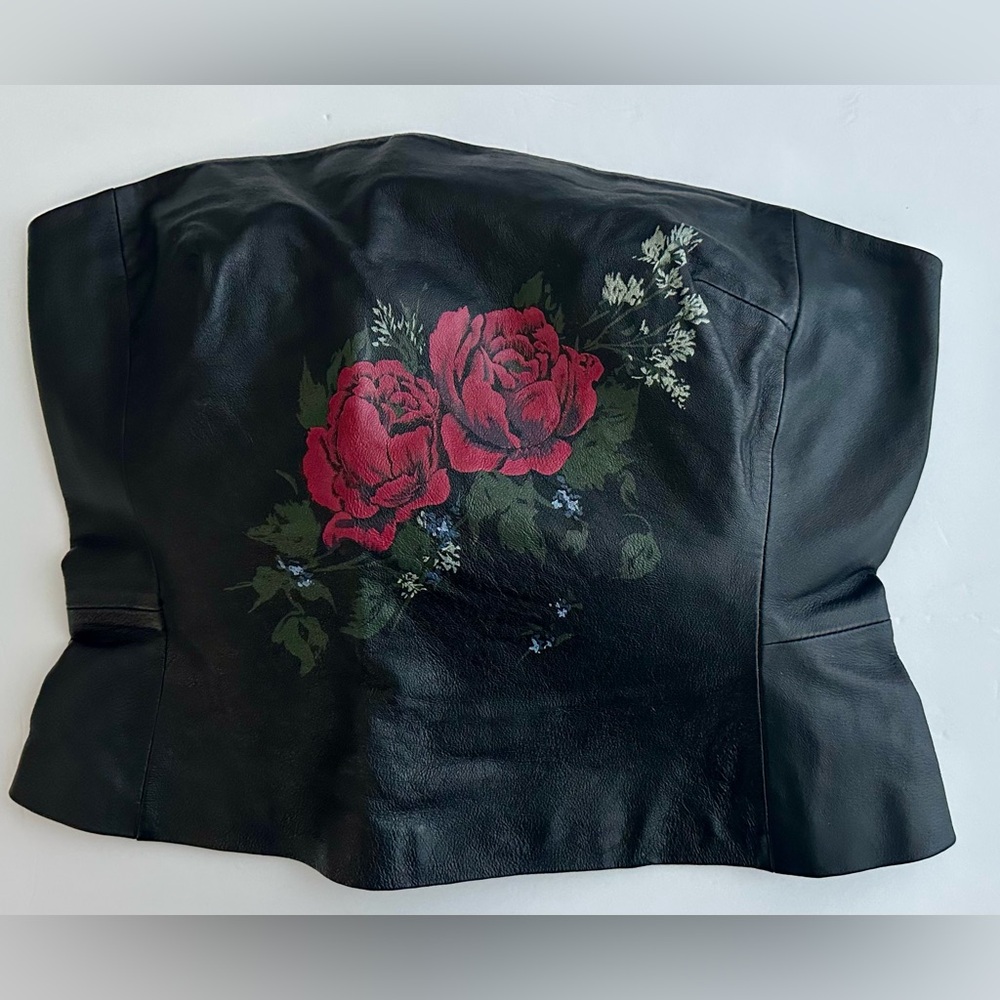 Newport News Strapless Leather Corset/Boudice - Black with Red Floral Design - Picture 2 of 8